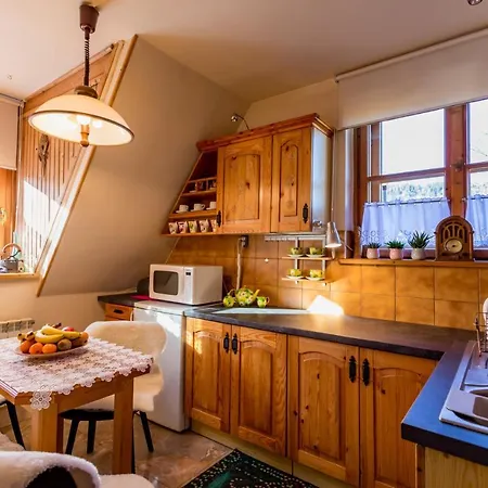 Apartament Firlley *